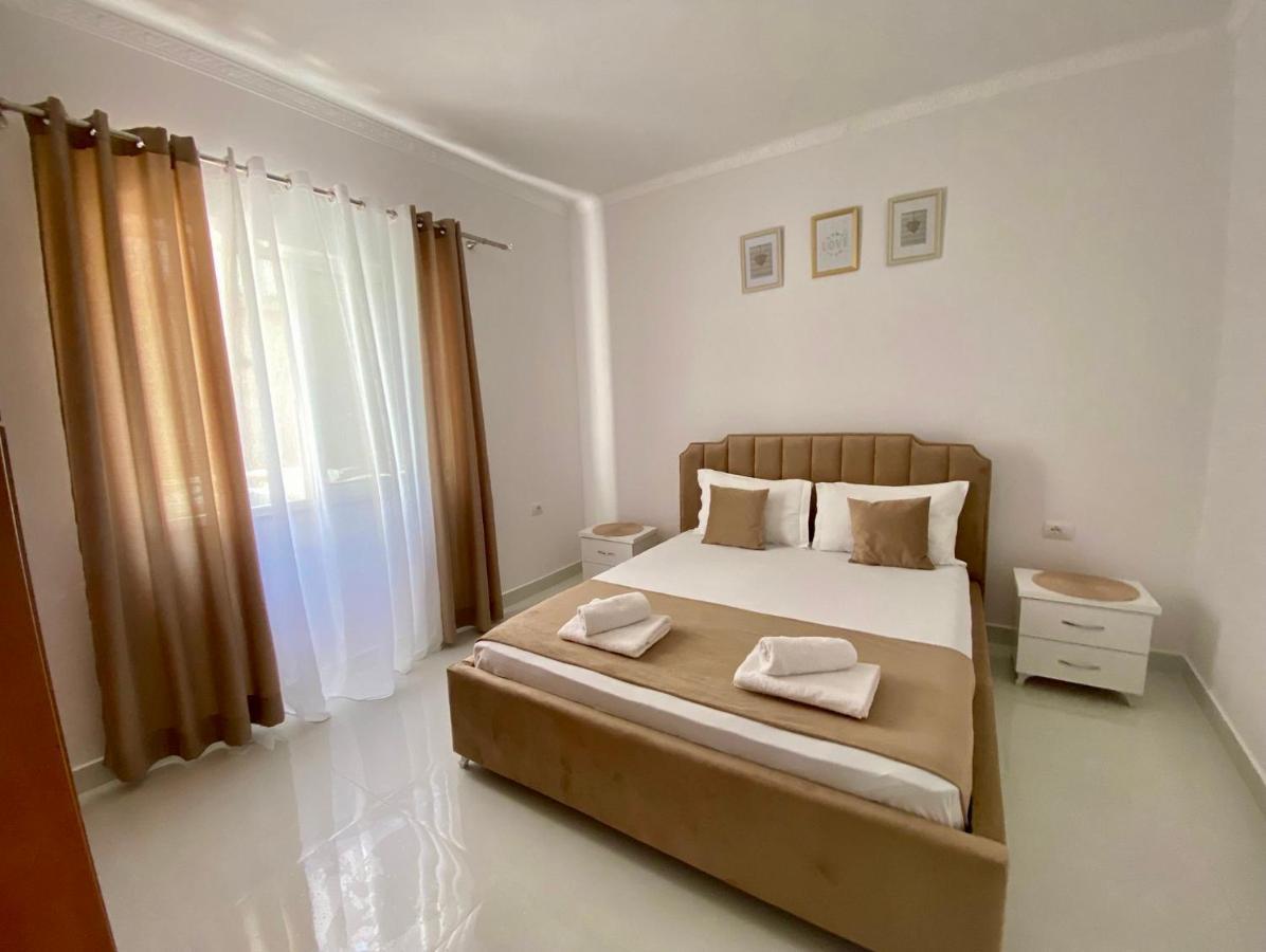 Ona Apartament Sarande Luaran gambar